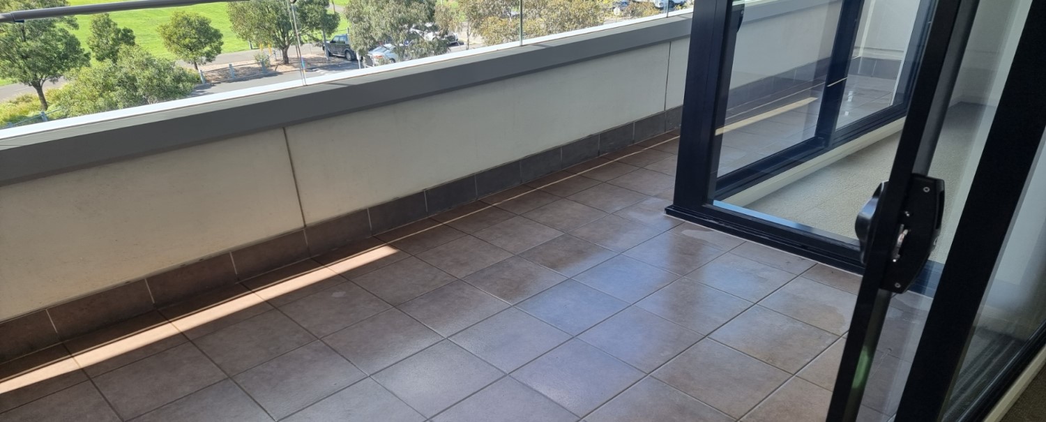 Balcony Tile & Grout Cleaning